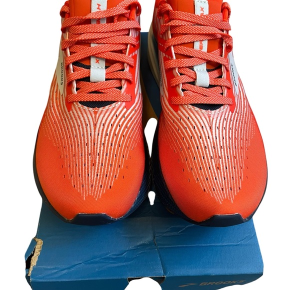 New! Men's Brooks Hyperion Max Running Shoes Size 9.5 Cherry Tomato/Arctic Ice - Picture 7 of 10